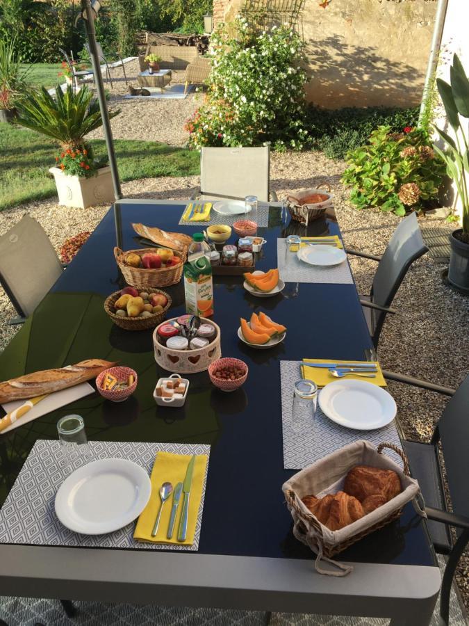 Location Chambres D'Hotes Clodeguy No 2 Saint-Sylvestre-sur-Lot Exteriör bild